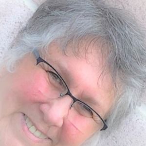 Meet your Posher, Janet